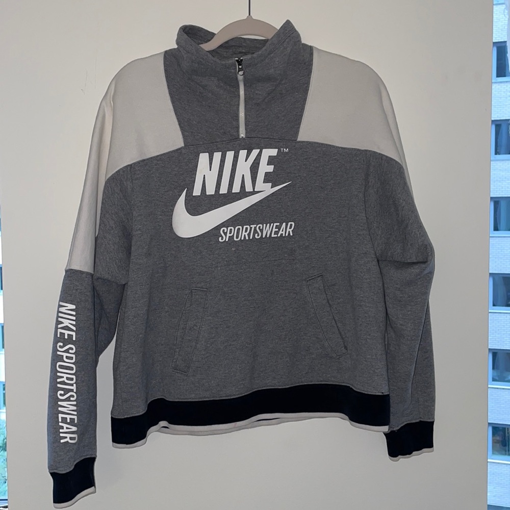 Nike Pullover Sweatshirt Size M